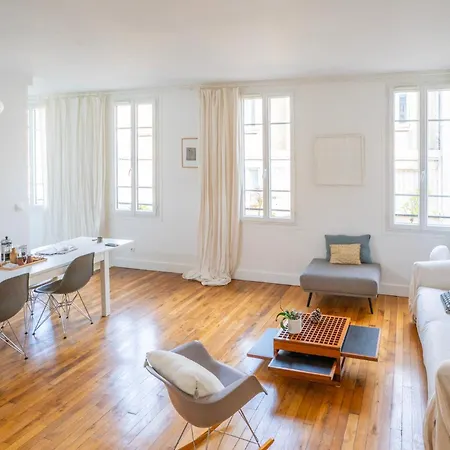 Prestigious Duplex Near The Eiffel Tower Apartment Paris